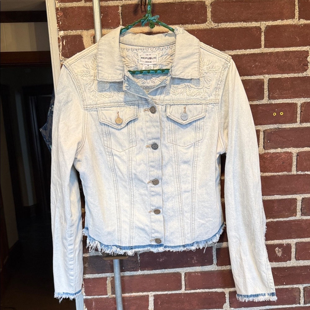 For the Republic Light Blue Denim Jacket with Embroidery - so cute